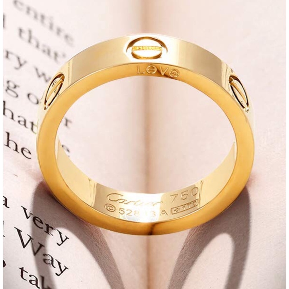 Meet your Posher, Alexa